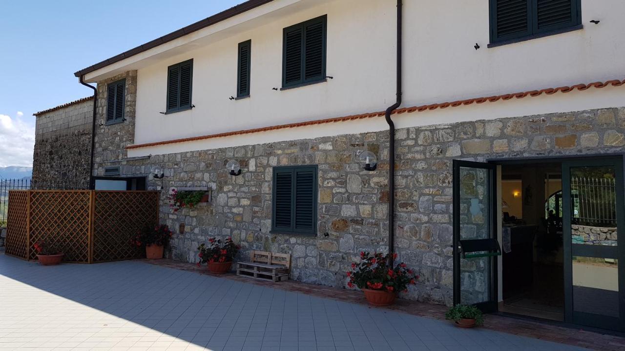 Bel Tempio Casa de hóspedes San Giovanni a Piro Exterior foto
